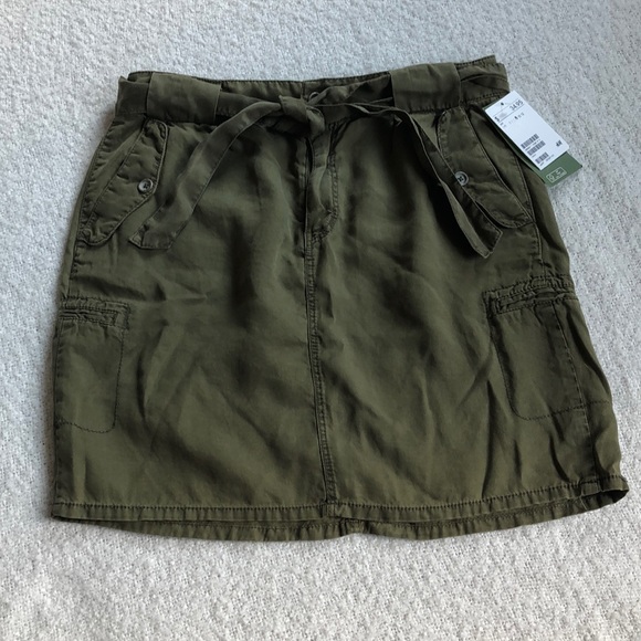 H&M cargo skirt, Size 8 - Picture 1 of 6